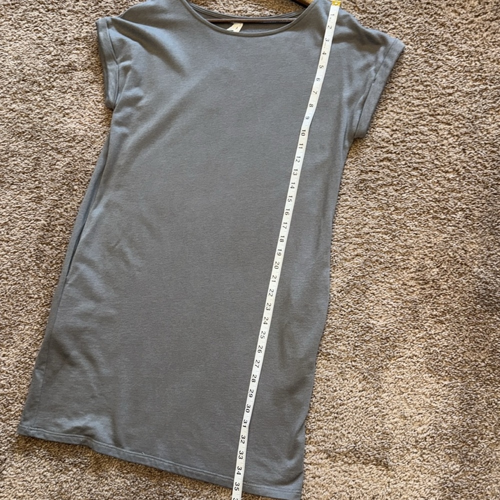 Gray Casual T-Shirt Dress with Pockets - Picture 10 of 10